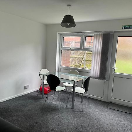 Homestays-Close To Coventry City And University I Free Parking I Wi-Fi Exterior foto